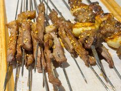 -鸿宇海鲜烧烤(红海新区店)