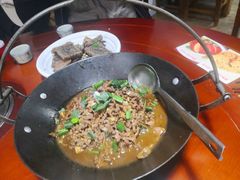 酸菜牛肉火锅-银满斗(步行街总店)