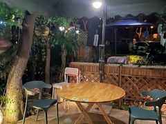 露天位-吉事利茶餐厅