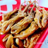 绝味鸭舌，追剧休闲必备小吃！