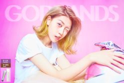 -God Hands发型设计复古会所