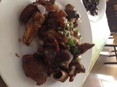 炸猪手-西安美食阁(四平路店)