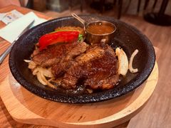 -玛格萝妮比萨屋(陆家浜路店)