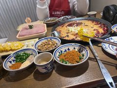 -旧街市鲜货老火锅(大光路店)