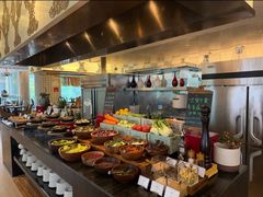 -圣丰索菲特·2 On 988 Café 自助餐厅