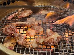 -铭牛烧肉·和牛海鲜自助(高新月牙湖店)