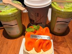 -山与蓝·轻糖鲜果蛋糕(勒泰店)
