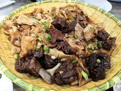 -壹阁胡羊焖饼(特色小吃街店)
