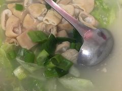 -茅屋大酒店