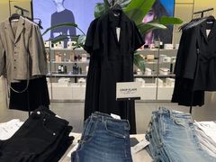 -ZARA(凯德乐峰广场店)