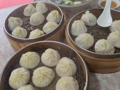 蟹粉汤包-曼曼汤包(建国西路店)