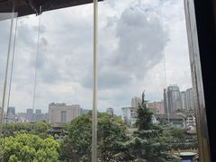 -包整·丝娃娃(甲秀楼景观店)