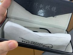 -罗伯特眼镜·蔡司官方授权(罗湖国贸店)