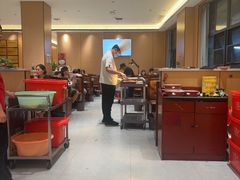-梅利汴京烤鸭•开封豫菜地标店(东大街店)