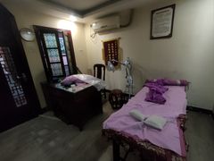 -芳草堂中医门诊部(怡芳苑店)