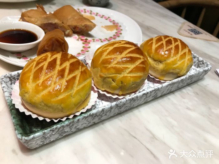 陶陶居酒家(正佳廣場店)酥皮水牛奶菠蘿包圖片