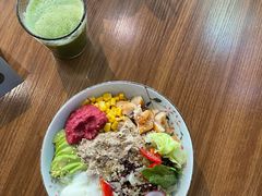 -POKEE VIA&Brunch·维娅(重庆来福士店)