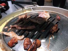 -哈哈碳都·牛肋条无限自助烤肉(台江万达店)