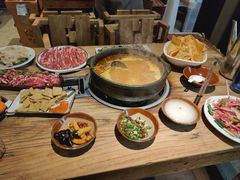 -贵厨酸汤牛肉(花果园国际中心店)