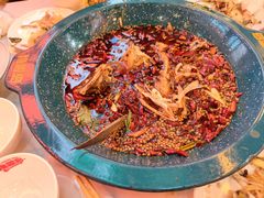 -渔香岛美蛙鱼头火锅(威清路店)
