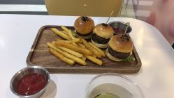 -奈尔宝·儿童乐园·亲子餐厅(华采天地店)