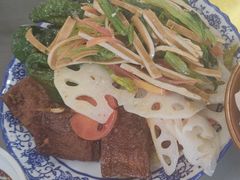 素拼盘-老西安韩记三鲜煮馍(四府街店)
