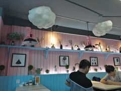 大堂-友达面馆·酸菜鱼面(钱塘区店)