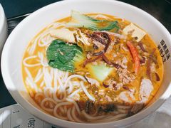 -蒙自源米线大王(东站店)