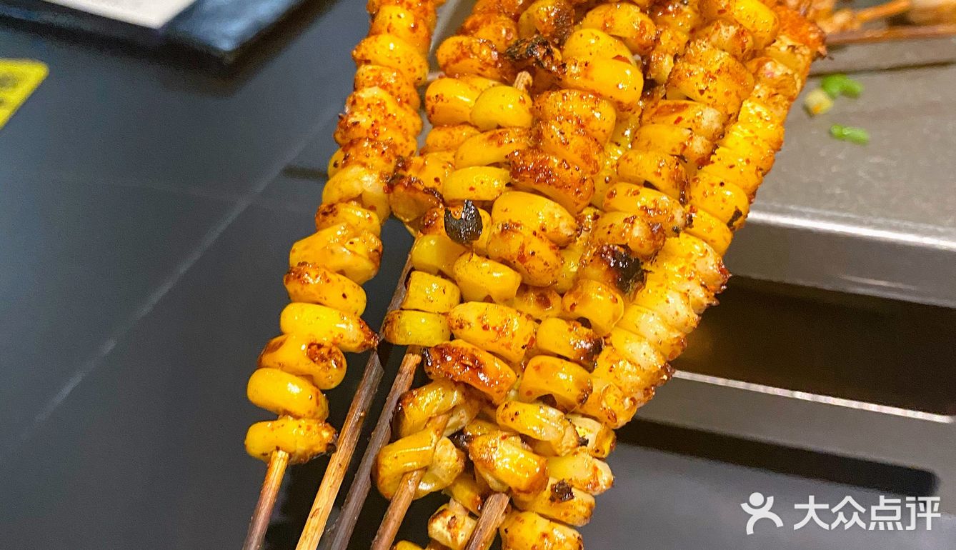 魔都探店 | 纸包鱼、小龙虾、烧烤等一网打尽，嗨起来~