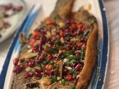 -霄汉牛三鲜湖北砂锅菜(万松园2店)