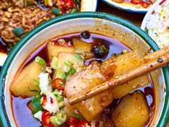 -拈签一笑黄牛肉辣卤串串