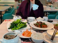 -匠心牛公馆·潮汕牛肉海鲜火锅(索菲特店)