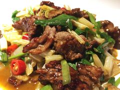 腌菜炒黄牛肉-姜君·千岛湖鱼头馆(浦东大道店)