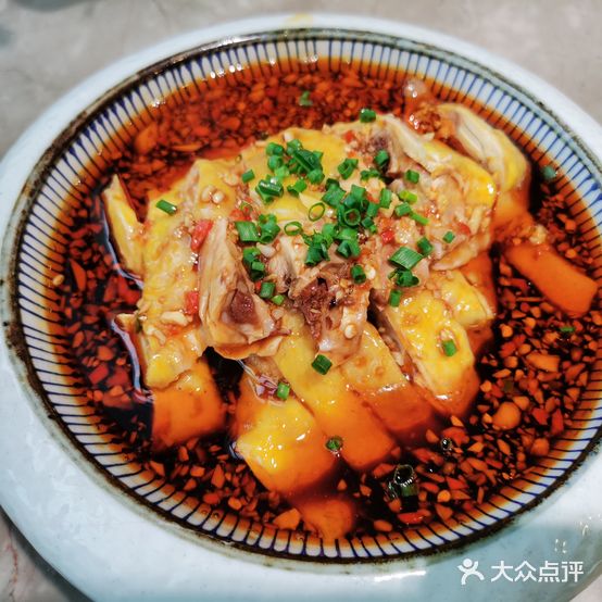烹小鲜湘菜时尚餐厅(张家界中商广场解放路店)