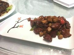 -鱼翅楼·津派砂锅鱼翅(水上公园店)