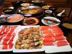 -沸炉重庆老火锅(军事博物馆店)