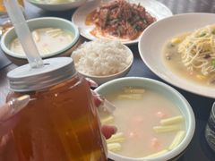-湖畔鲁菜·二十年老字号餐厅(大明湖店)