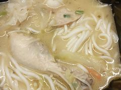 原味过桥米线（带鸡腿）-过桥缘·过桥米线(大华虎城嘉年华店)