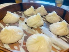 鲜虾鲜肉小笼包-玖鲜小笼(中山广场店)