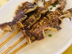 -覃记海鲜美食餐厅