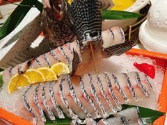 -领鲜天下·焗海鲜·花胶鸡(天目里店)