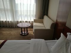 -兴芮温泉度假区