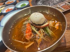 -明洞阿姨·韩式酱蟹烤肉·创意料理(三元桥店)