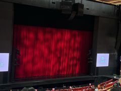 -交通银行前滩31演艺中心