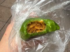 蛋黄肉松青团-沈大成(南京东路店)