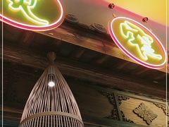 门面-张氏宽窄巷成都名小吃(茂业百货华强北店)