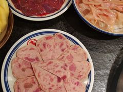 午餐肉-山城棒棒军手作火锅·天花板手撕水牛鲜毛肚(北京店)