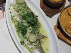 泰式青柠煮白鱼-粤小馆(天安云谷店)