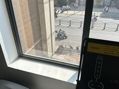 -发条鸭无人健身房(浦东北艾路店)