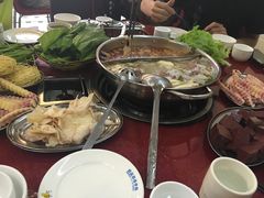 -老石黑山羊毛驴肉火锅(金凯广场店)